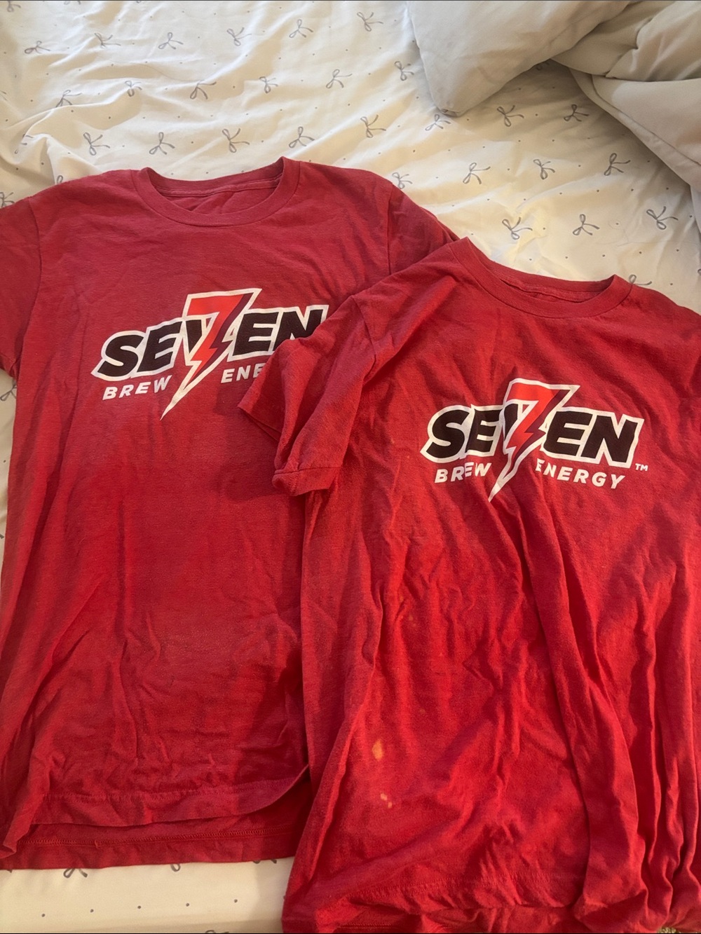 7brew energy red shirt